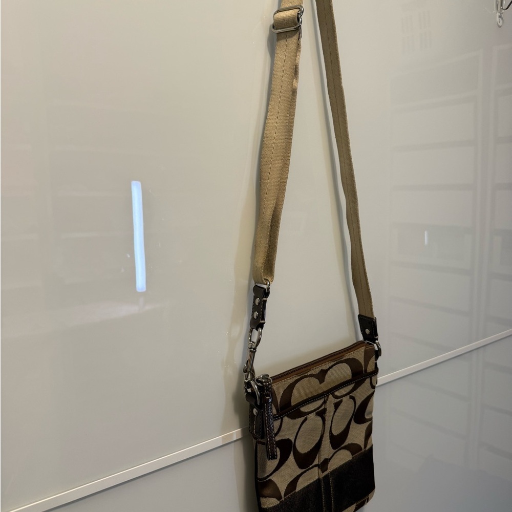 Vintage Y2K Coach Signature Canvas Crossbody Bag - Picture 4 of 7